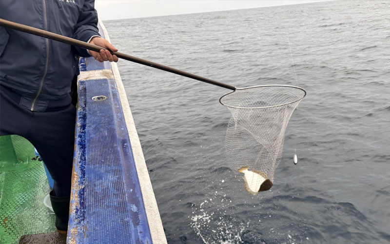 開始からしばらくは沈黙の時間